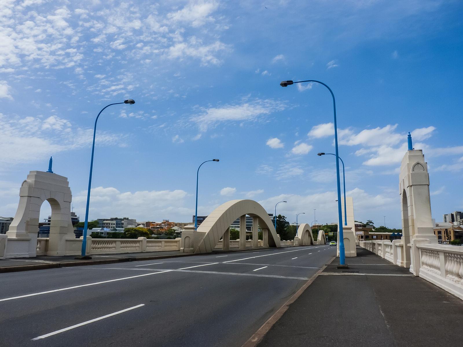 William Jolly Bridge arches and span South Brisbane P1200963